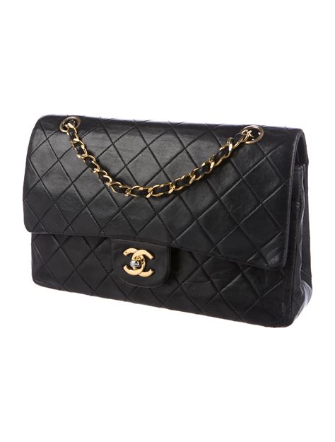 chanel classic flap bag prijs 2016|chanel classic flap 2022.